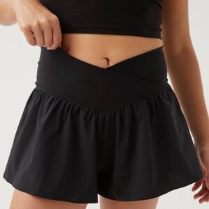 OFFLINE By Aerie Real Me Crossover
Flowy shorts